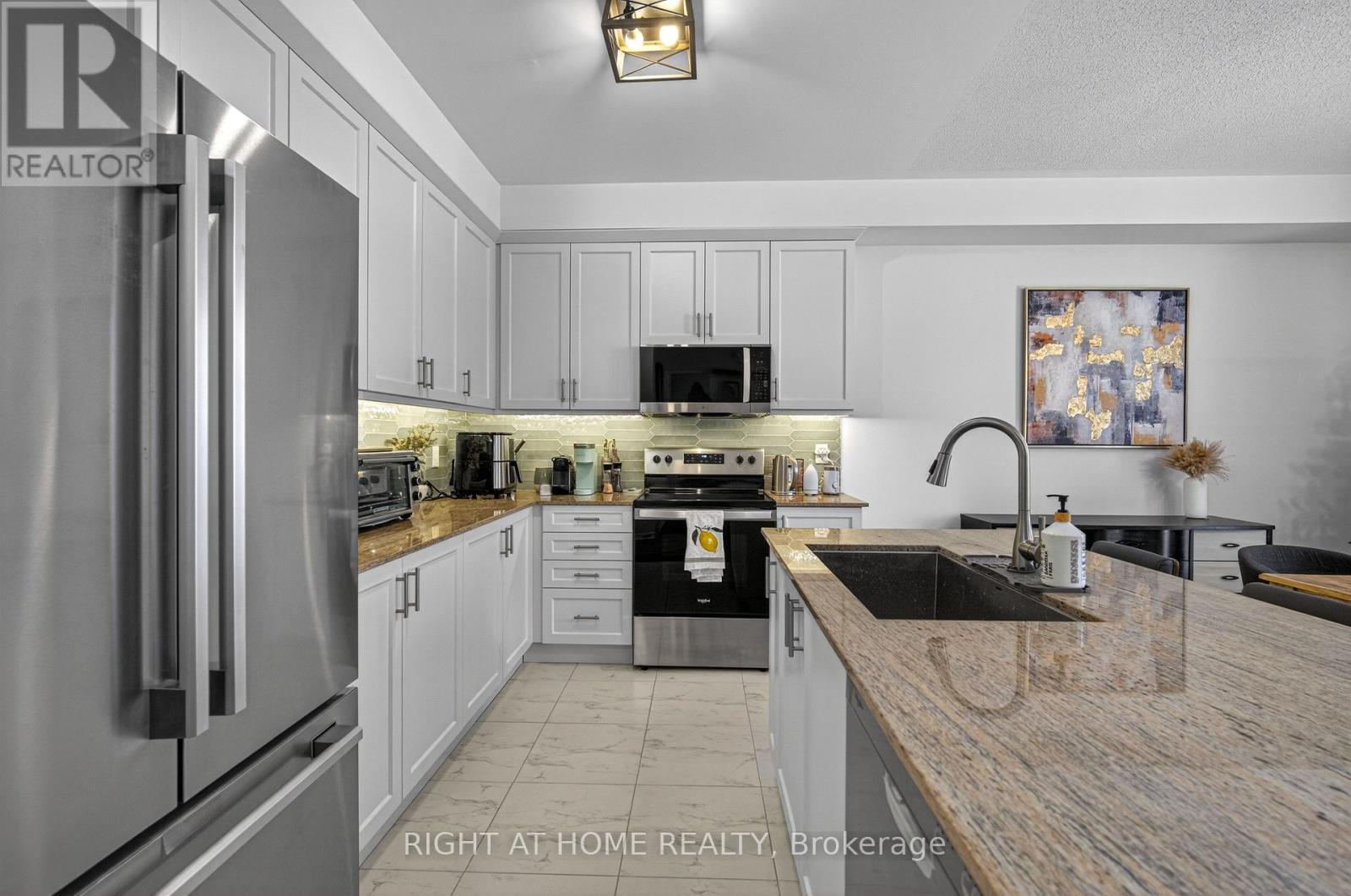 19 Hillcroft Way, Kawartha Lakes, Ontario  K0M 1A0 - Photo 9 - X12757734