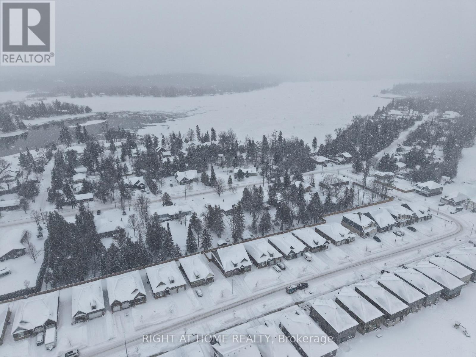 19 Hillcroft Way, Kawartha Lakes, Ontario  K0M 1A0 - Photo 24 - X12757734