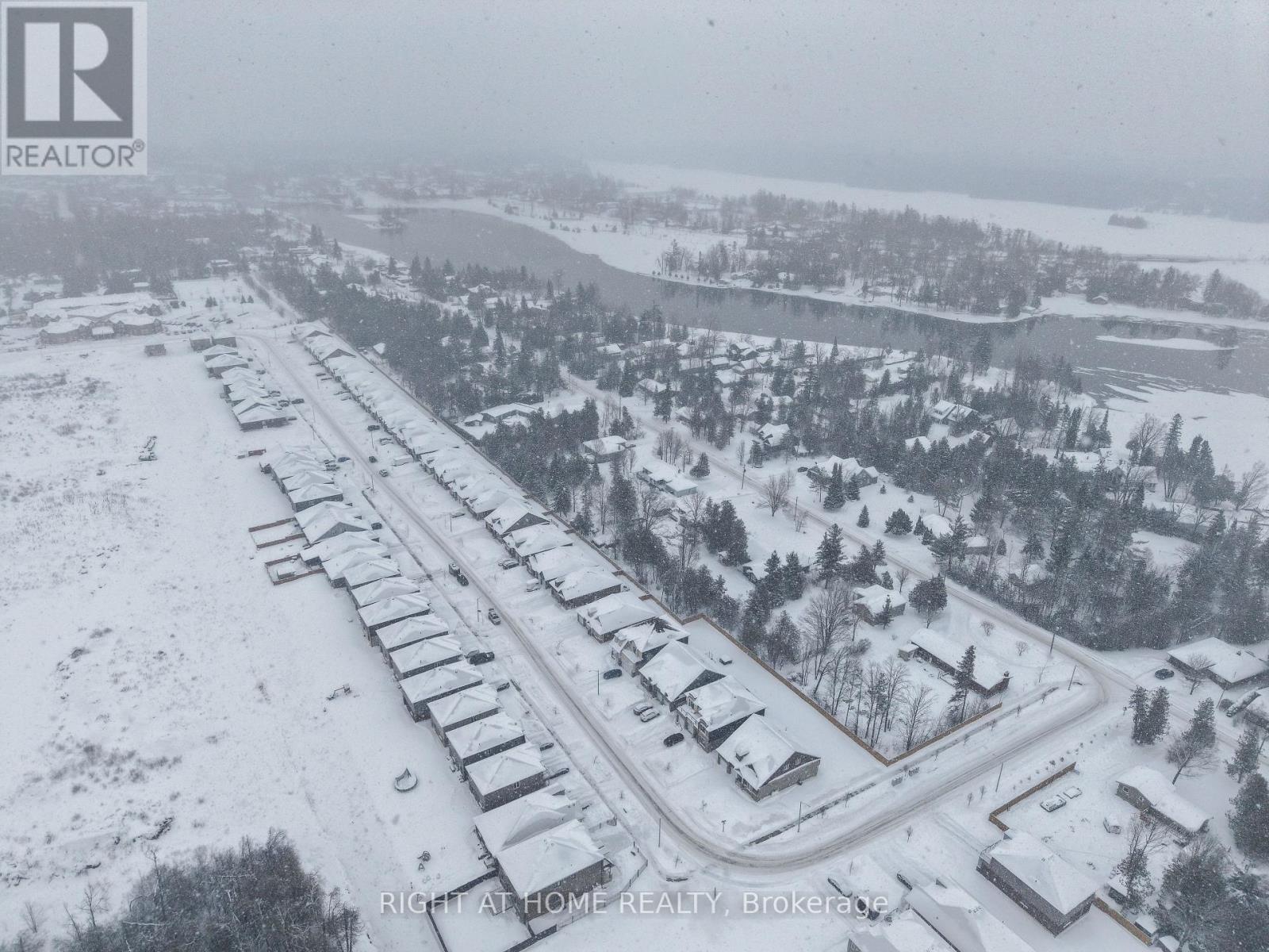 19 Hillcroft Way, Kawartha Lakes, Ontario  K0M 1A0 - Photo 25 - X12757734