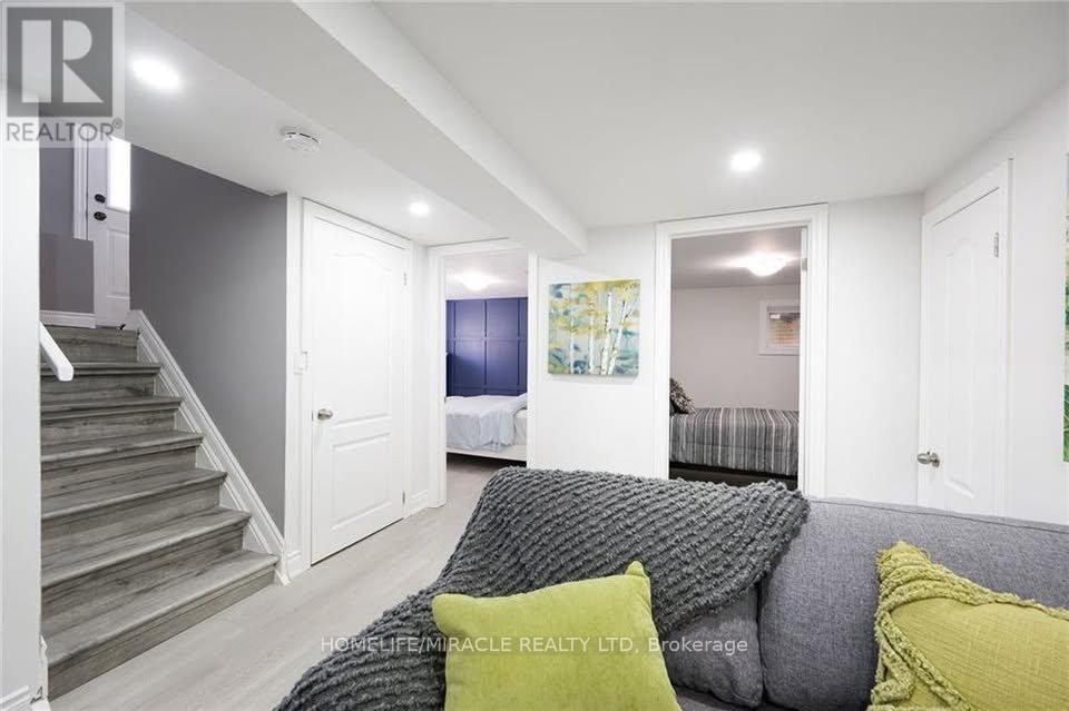 234 East 33rd Street, Hamilton, Ontario  L8V 3T6 - Photo 6 - X12757780