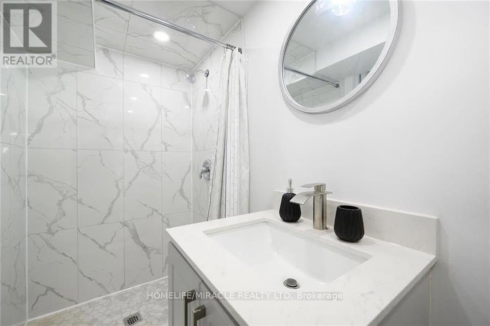 234 East 33rd Street, Hamilton, Ontario  L8V 3T6 - Photo 10 - X12757780