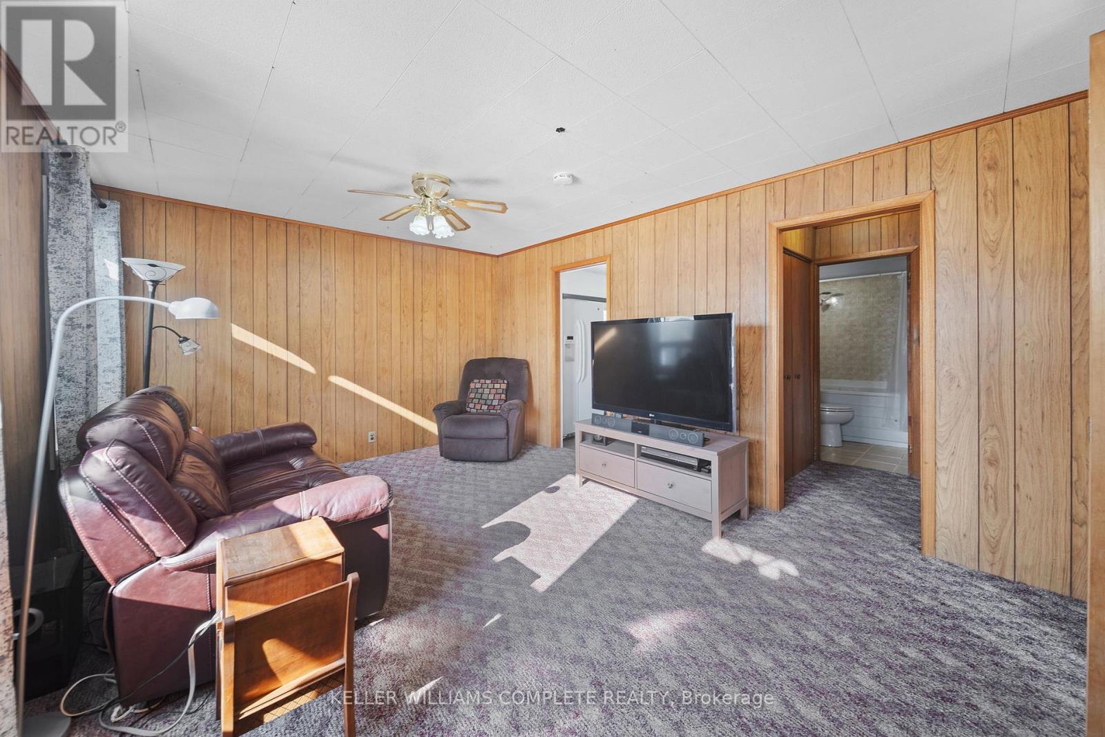 187 Mcanulty Boulevard, Hamilton, Ontario  L8H 3H9 - Photo 2 - X12757916