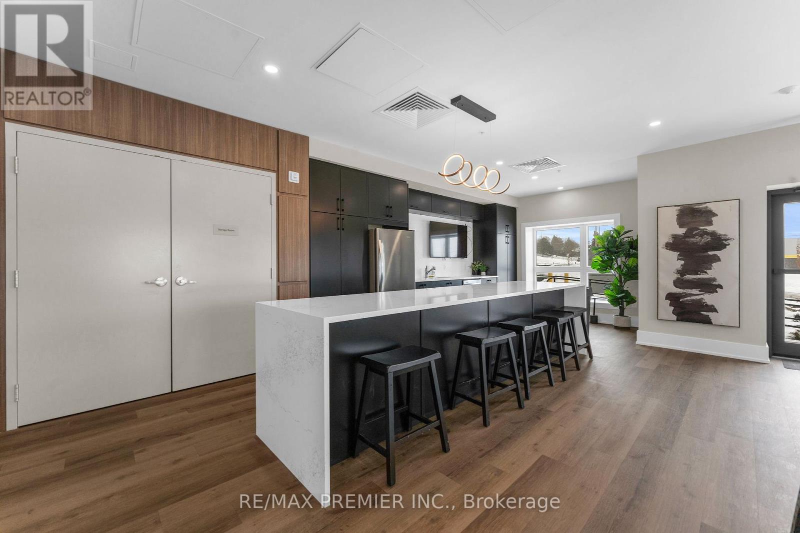 215 - 1000 Lackner Place, Kitchener, Ontario  N2A 0L9 - Photo 33 - X12757928