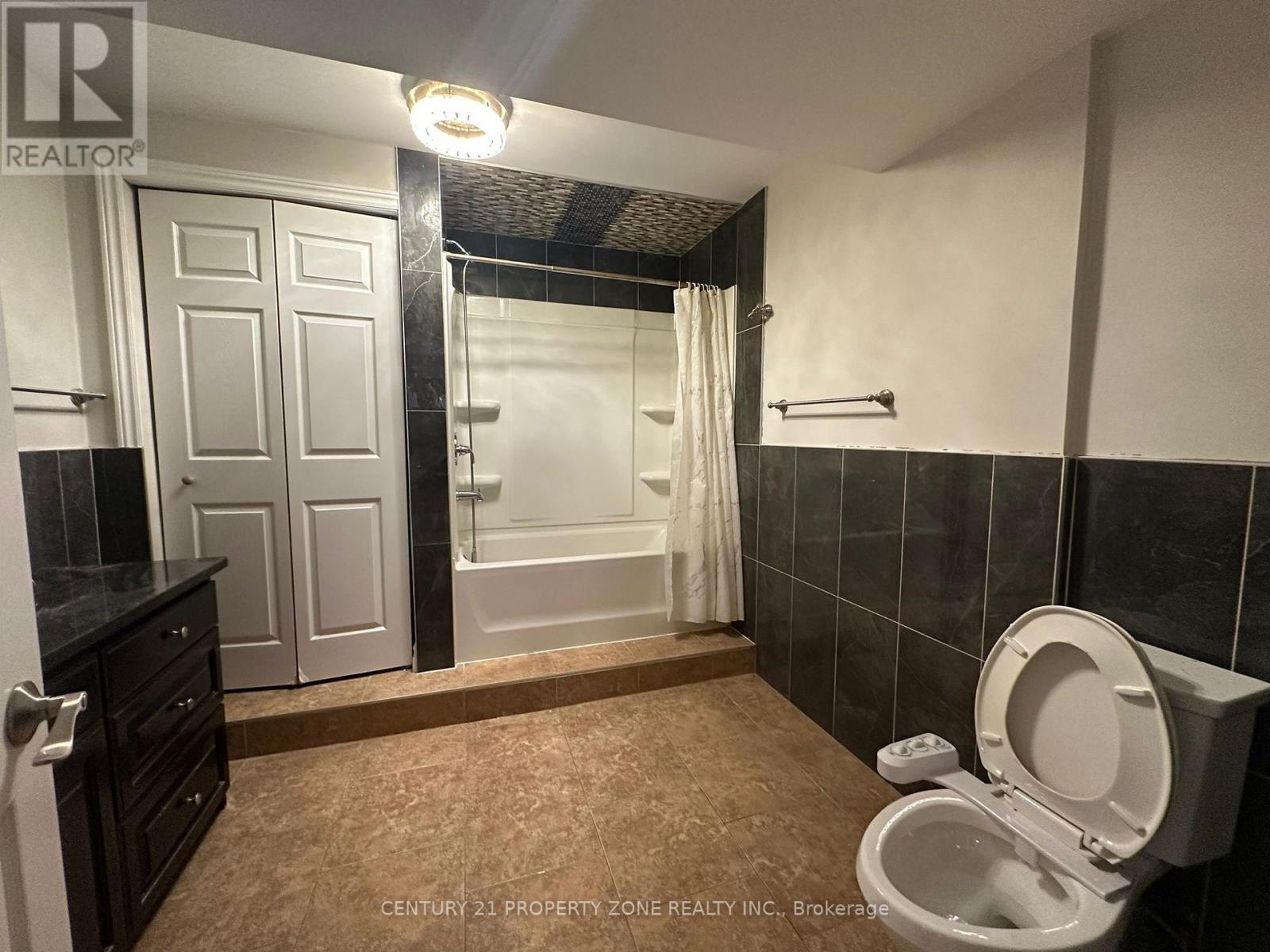 975 Albert Road, Windsor, Ontario  N8Y 3P1 - Photo 10 - X12757952