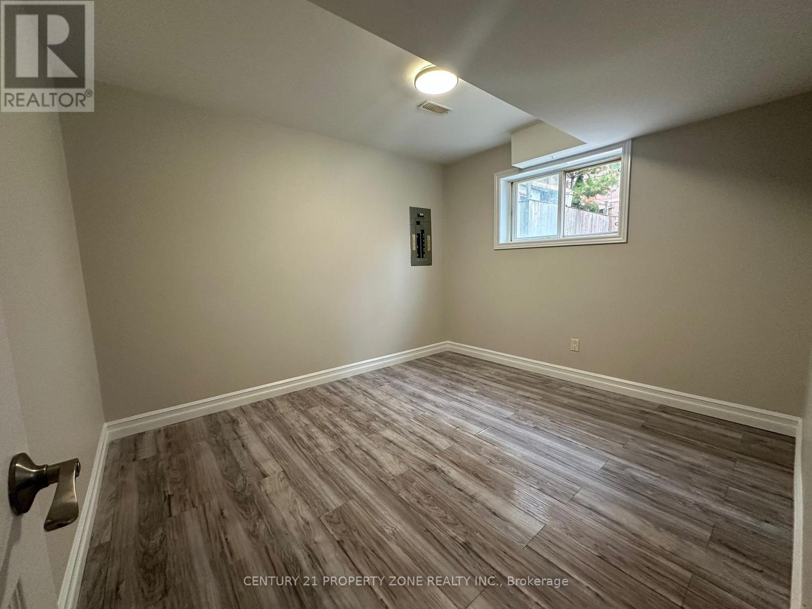 975 Albert Road, Windsor, Ontario  N8Y 3P1 - Photo 8 - X12757952