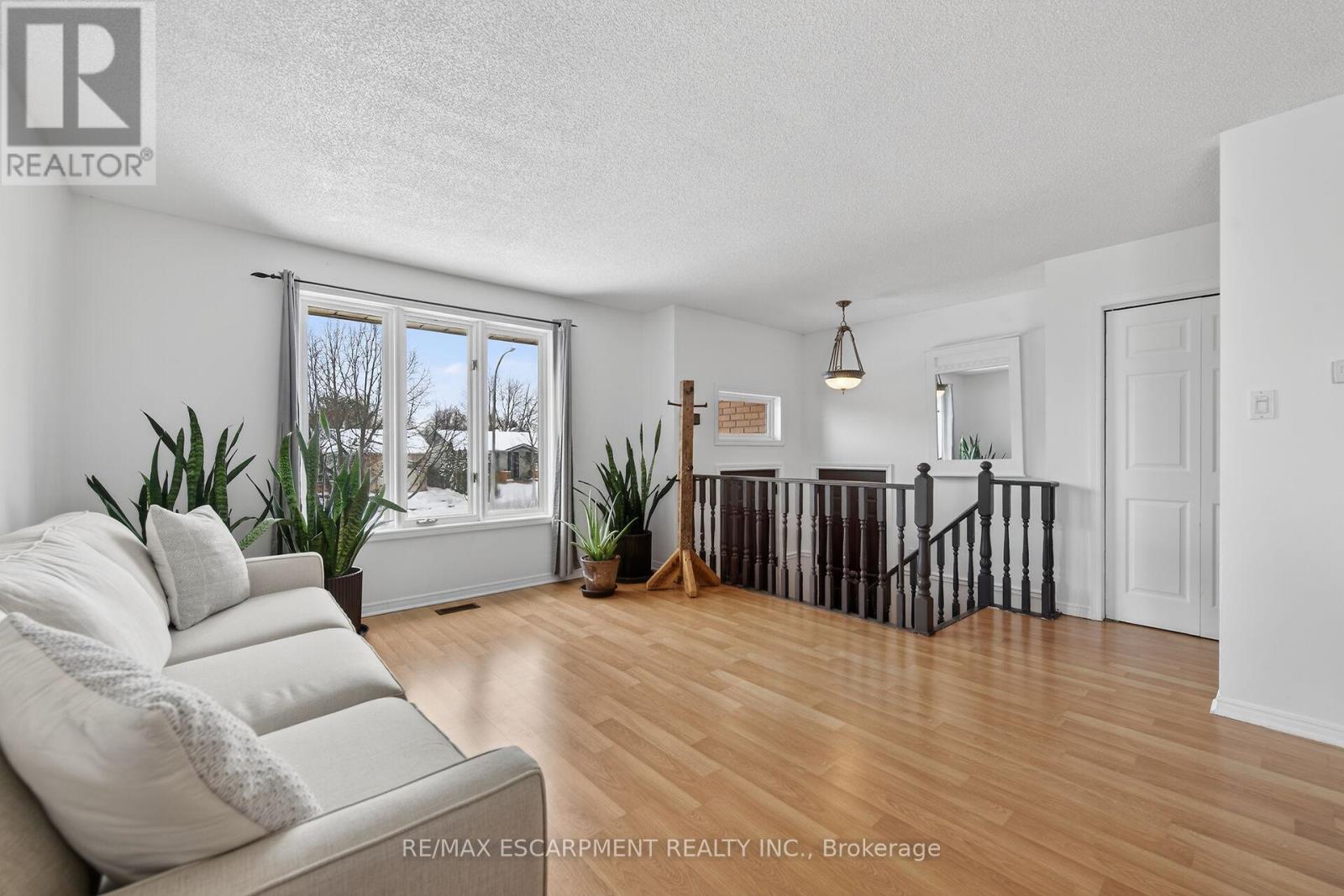 7 Country Club Road, Haldimand, Ontario  N0A 1E0 - Photo 7 - X12758014