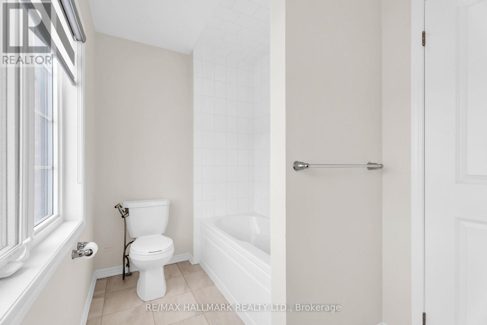 131 Cuesta Heights, Hamilton, Ontario  L8J 0M2 - Photo 15 - X12758052