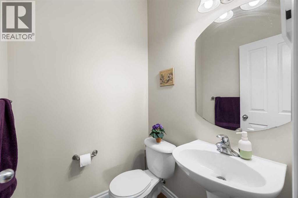 107 Panatella Close Nw, Calgary, Alberta  T3K 6C6 - Photo 17 - A2277383