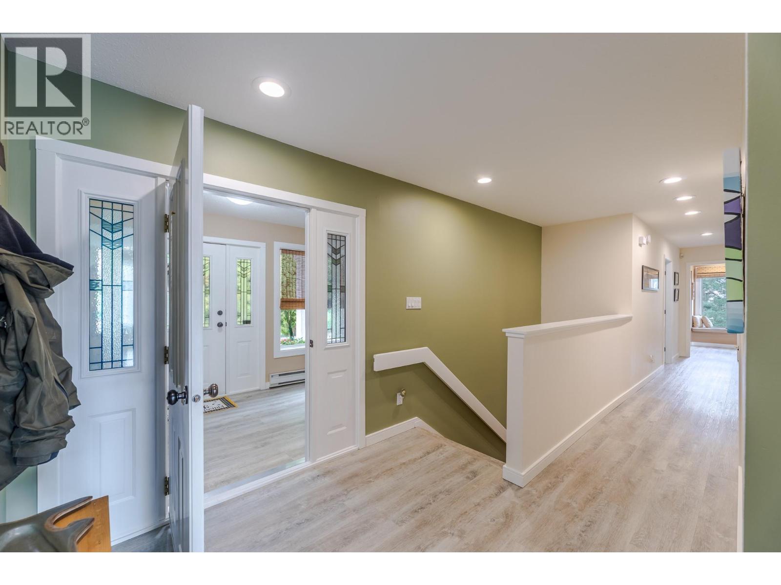 101 Knippelberg Road, Oliver, British Columbia  V0H 1T5 - Photo 34 - 10372987