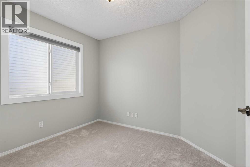 328 Douglas Ridge Close Se, Calgary, Alberta  T2Z 2M4 - Photo 24 - A2283253