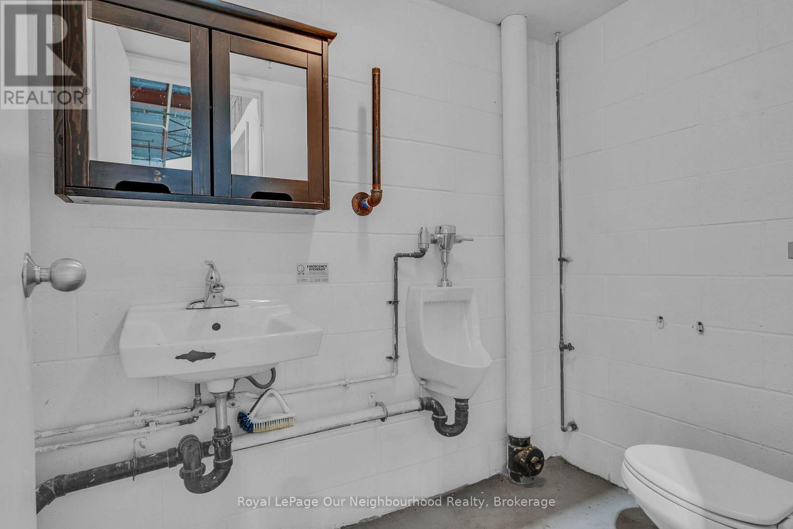 162 - 100 Sunrise Avenue, Toronto, Ontario  M4A 1B3 - Photo 8 - C12757960