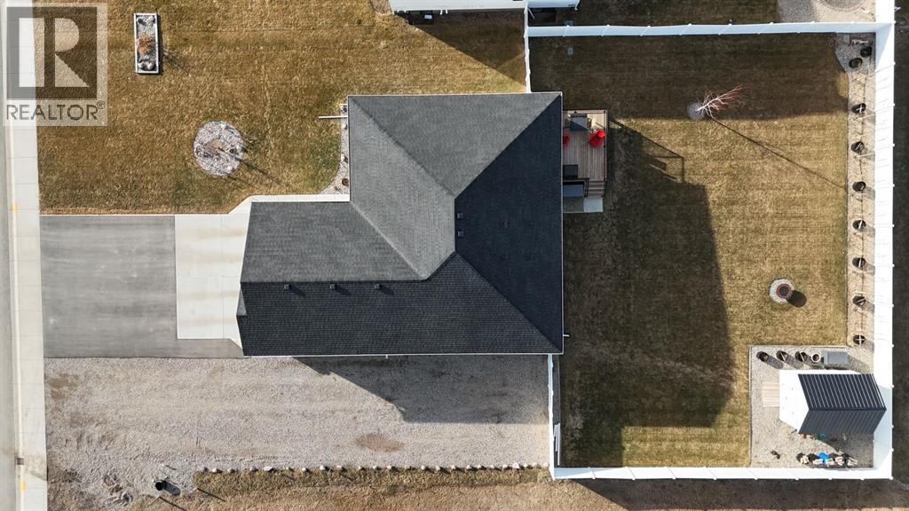 349 E 1 Avenue N, Magrath, Alberta  T0K 1J0 - Photo 7 - A2283786