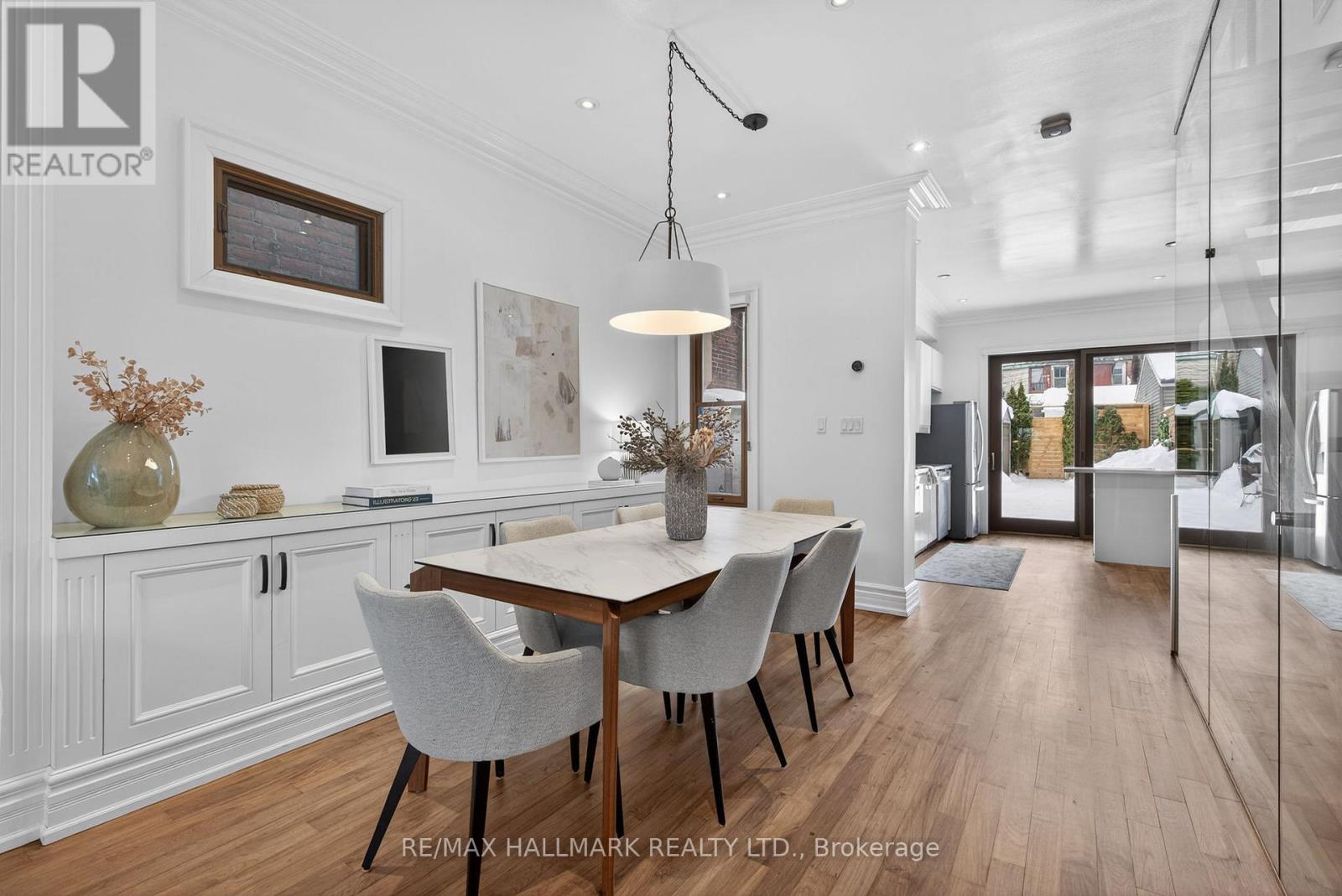 132 First Avenue, Toronto (South Riverdale), Ontario  M4M 1X1 - Photo 5 - E12756446