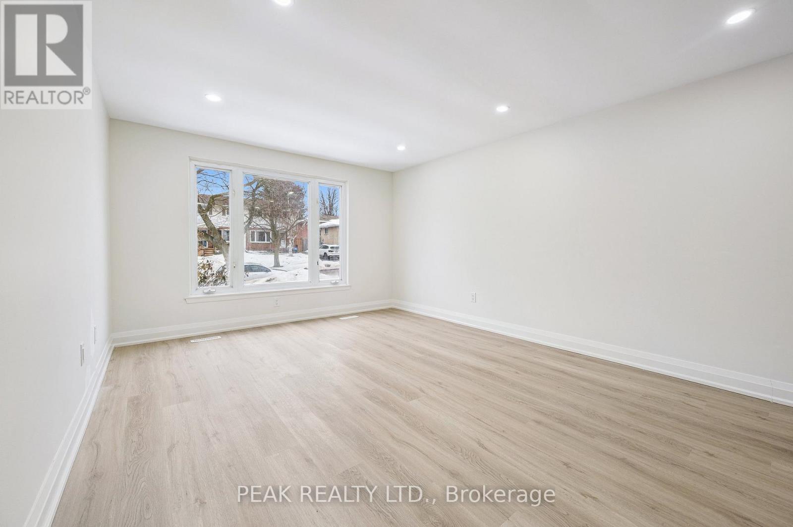 116 Markwood Drive, Kitchener, Ontario  N2M 2H6 - Photo 22 - X12755360