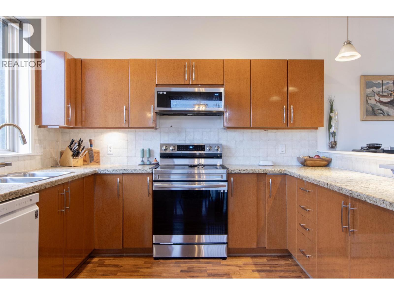 34 1026 Glacier View Drive, Squamish, British Columbia  V8B 0G1 - Photo 11 - R3086527