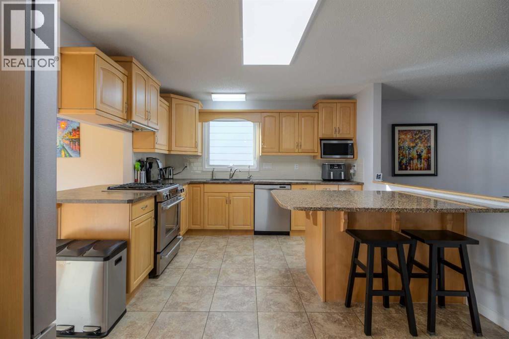 79 Temple Crescent W, Lethbridge, Alberta  T1K 4T3 - Photo 15 - A2283542