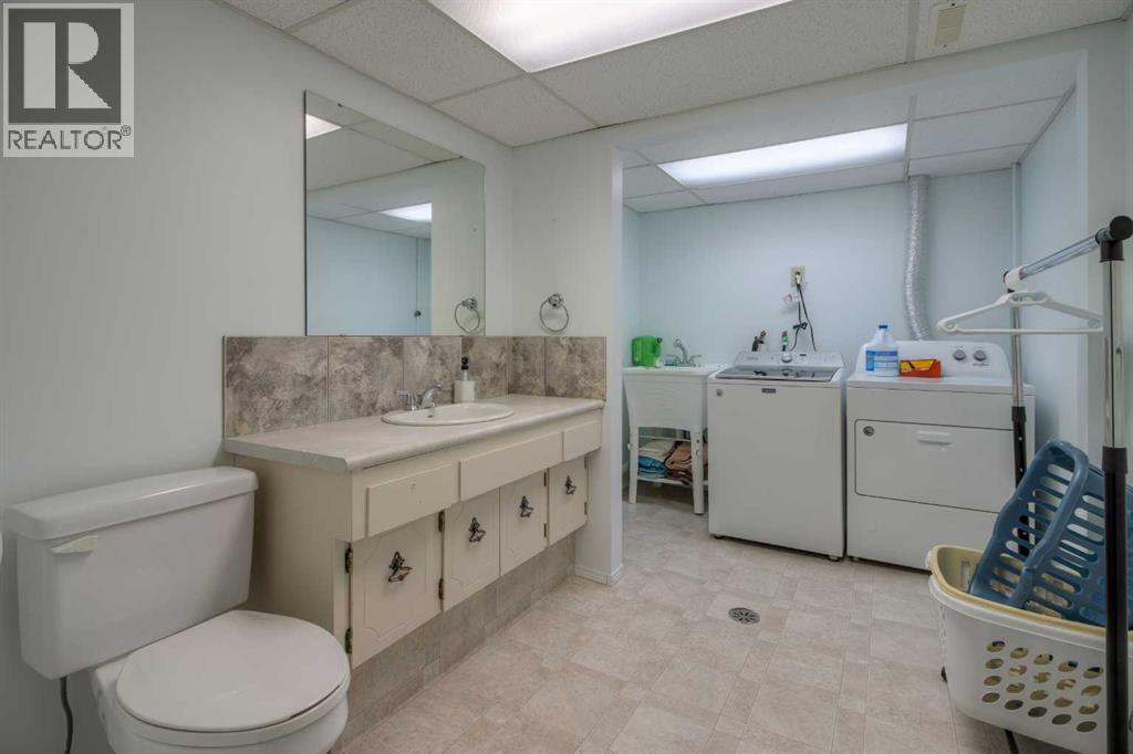 79 Temple Crescent W, Lethbridge, Alberta  T1K 4T3 - Photo 45 - A2283542