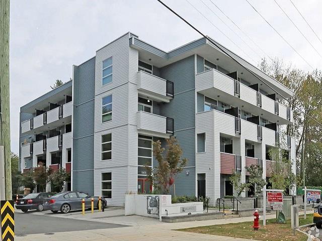 304 13678 GROSVENOR ROAD, Surrey, British Columbia
