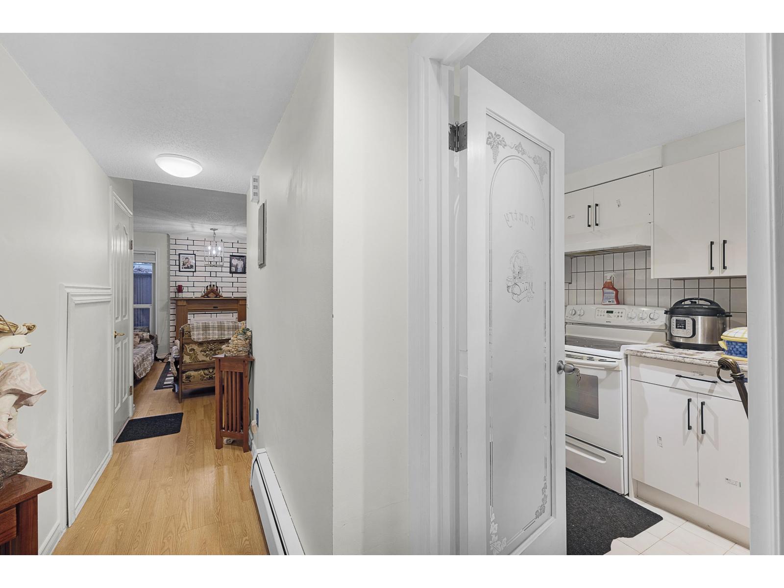 146 7470 138 Street, Surrey, British Columbia  V3W 6G4 - Photo 4 - R3086346