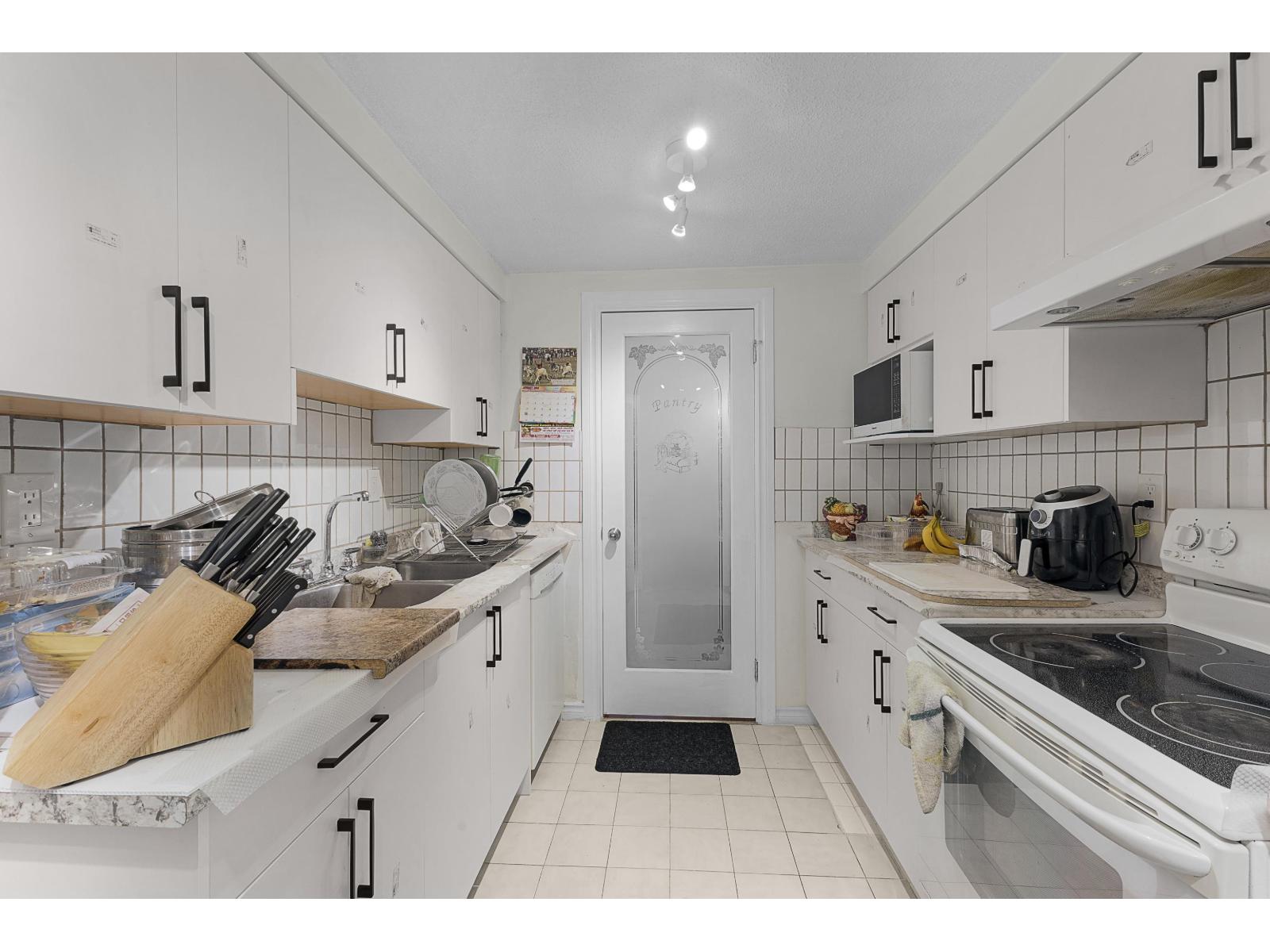 146 7470 138 Street, Surrey, British Columbia  V3W 6G4 - Photo 5 - R3086346