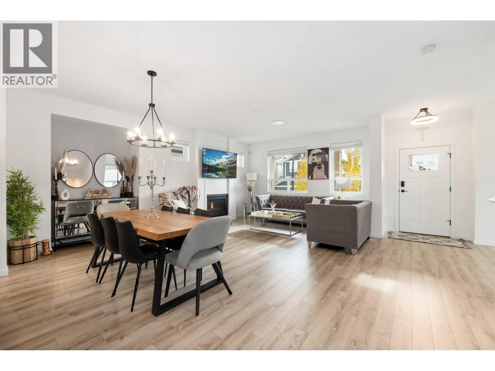 23863 119b Avenue, Maple Ridge, British Columbia  V4R 1W4 - Photo 3 - R3086557