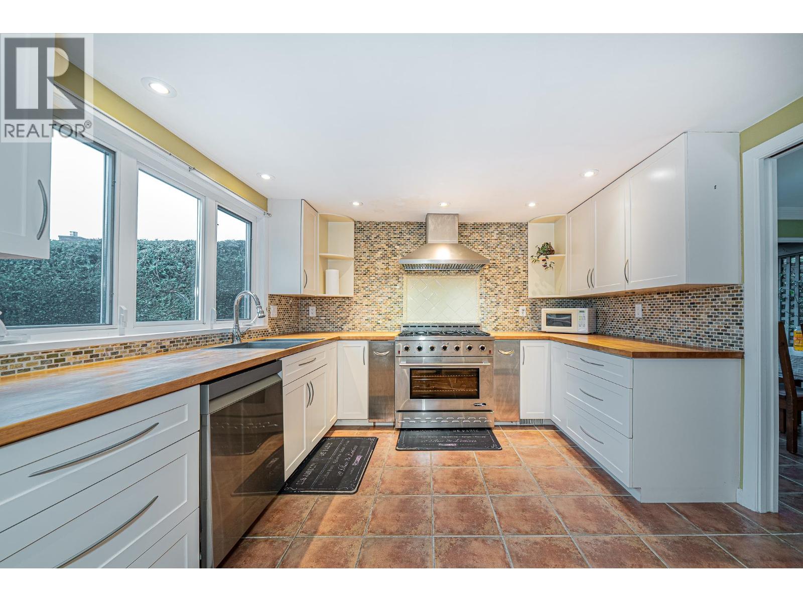 11511 Trumpeter Drive, Richmond, British Columbia  V7E 3X3 - Photo 18 - R3086577