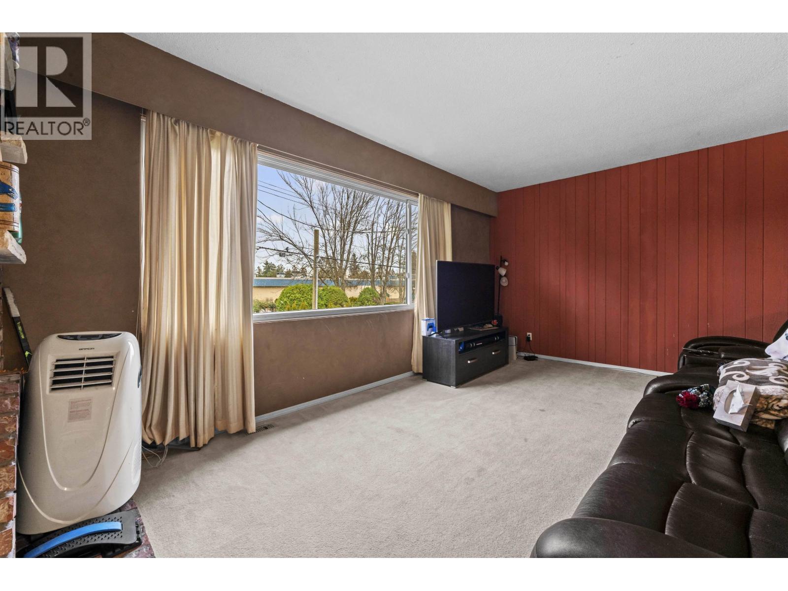 273 52a Street, Delta, British Columbia  V4M 2Z7 - Photo 3 - R3086581