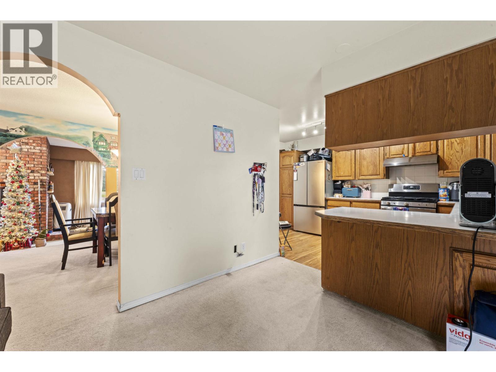 273 52a Street, Delta, British Columbia  V4M 2Z7 - Photo 5 - R3086581