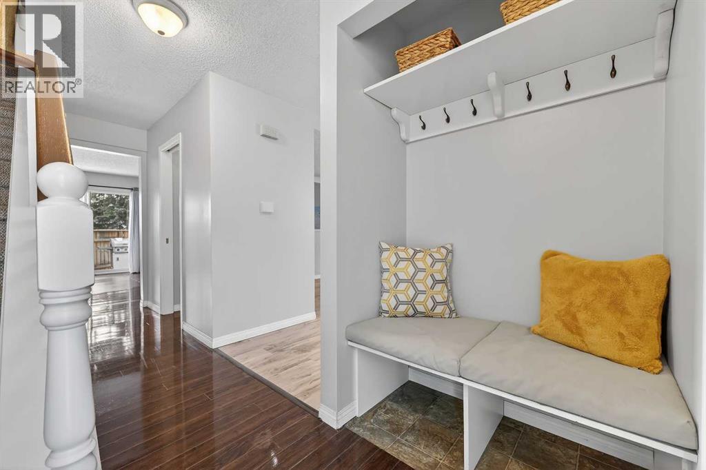 115, 4810 40 Avenue Sw, Calgary, Alberta  T3E 1E5 - Photo 3 - A2282465