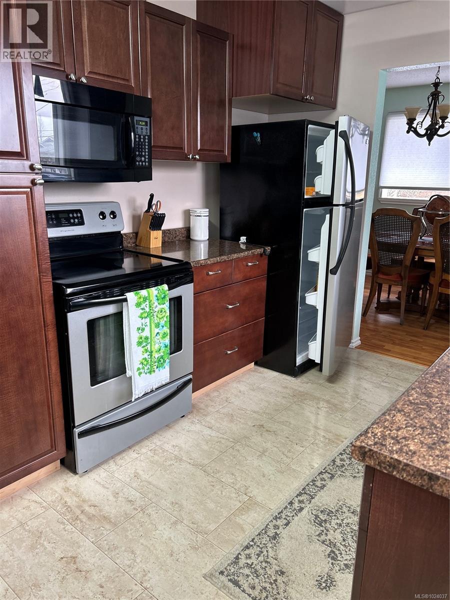 324 Alpine View Rd, Tahsis, British Columbia  V0P 1X0 - Photo 5 - 1024037