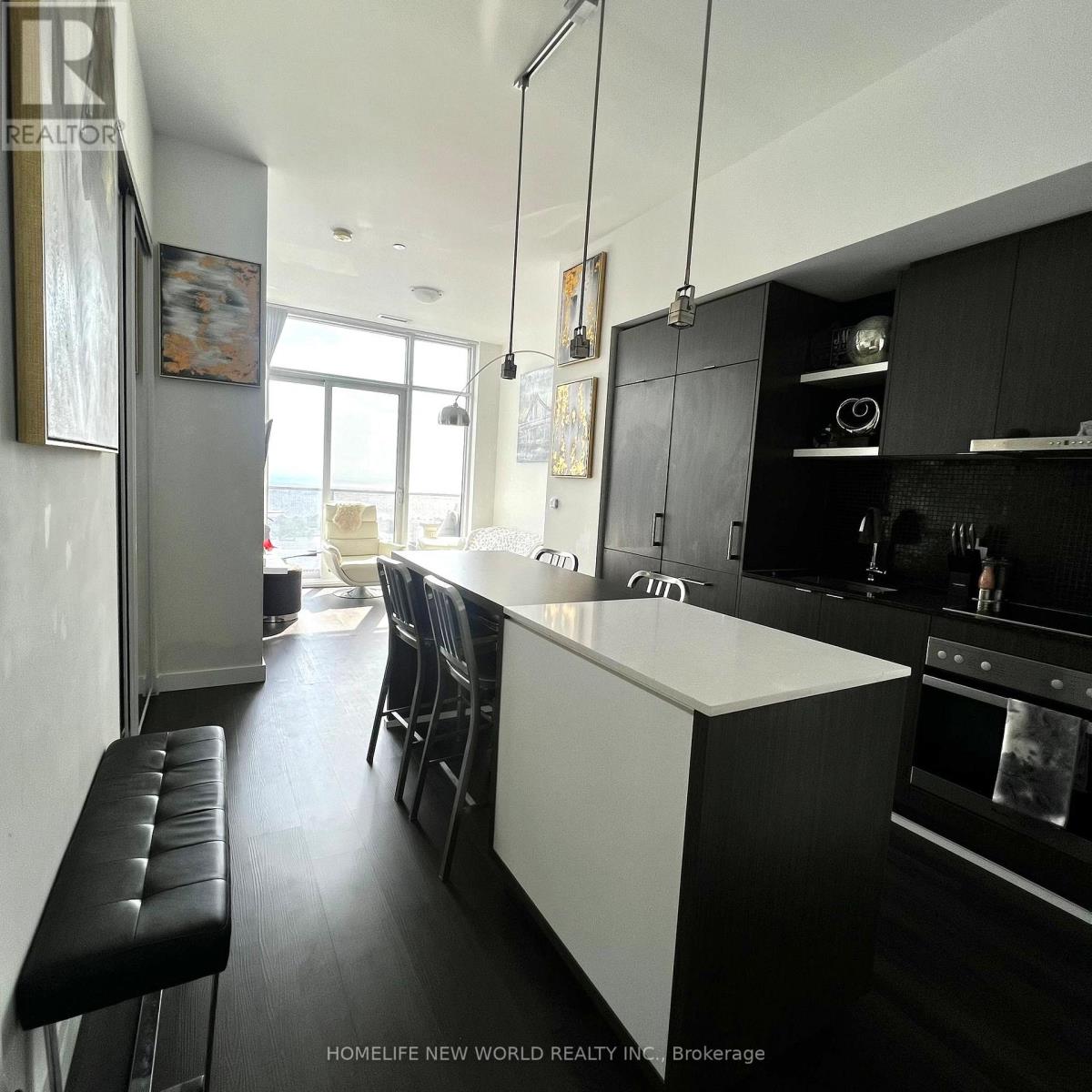 7208 - 88 Harbour Street, Toronto, Ontario  M5J 0C3 - Photo 5 - C12758138