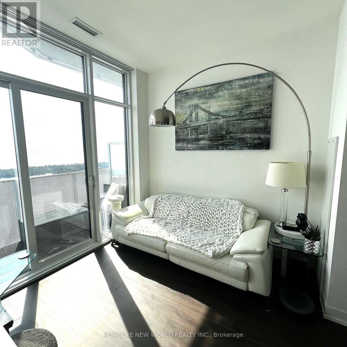 7208 - 88 Harbour Street, Toronto, Ontario  M5J 0C3 - Photo 8 - C12758138