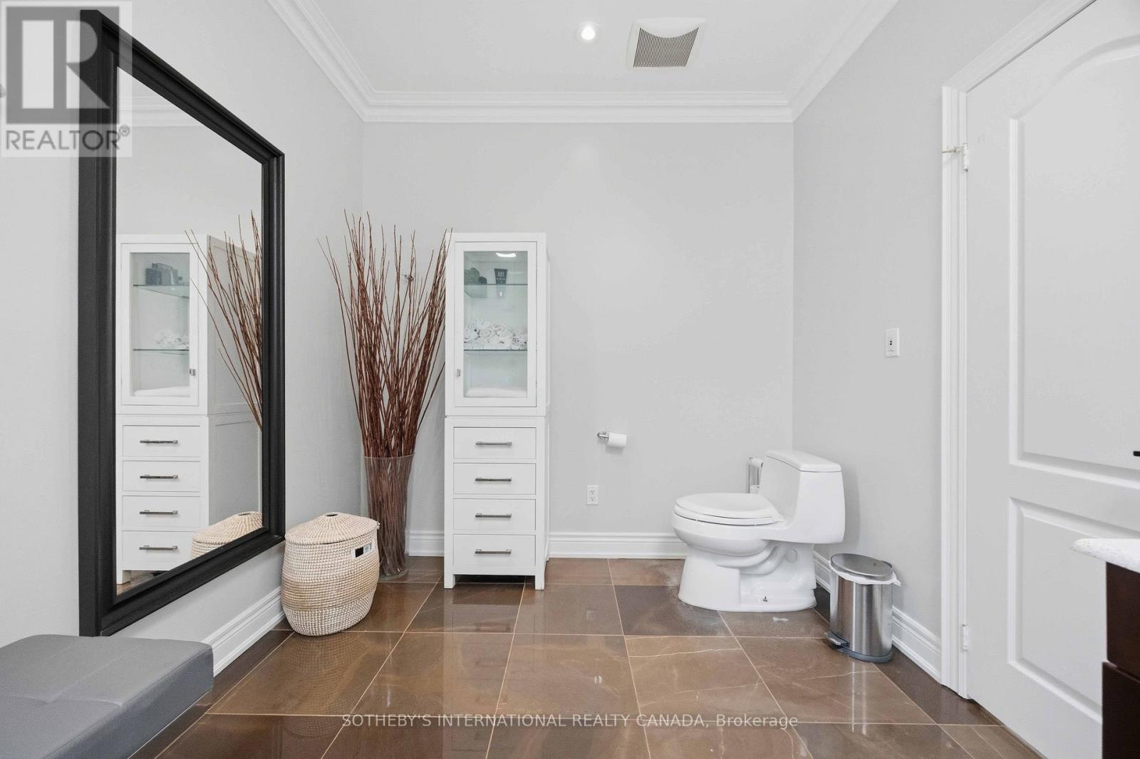 9 Gange Avenue, Toronto, Ontario  M4V 2B4 - Photo 26 - C12758154