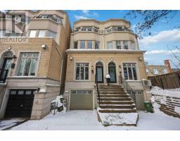 9 GANGE AVENUE, Toronto, Ontario