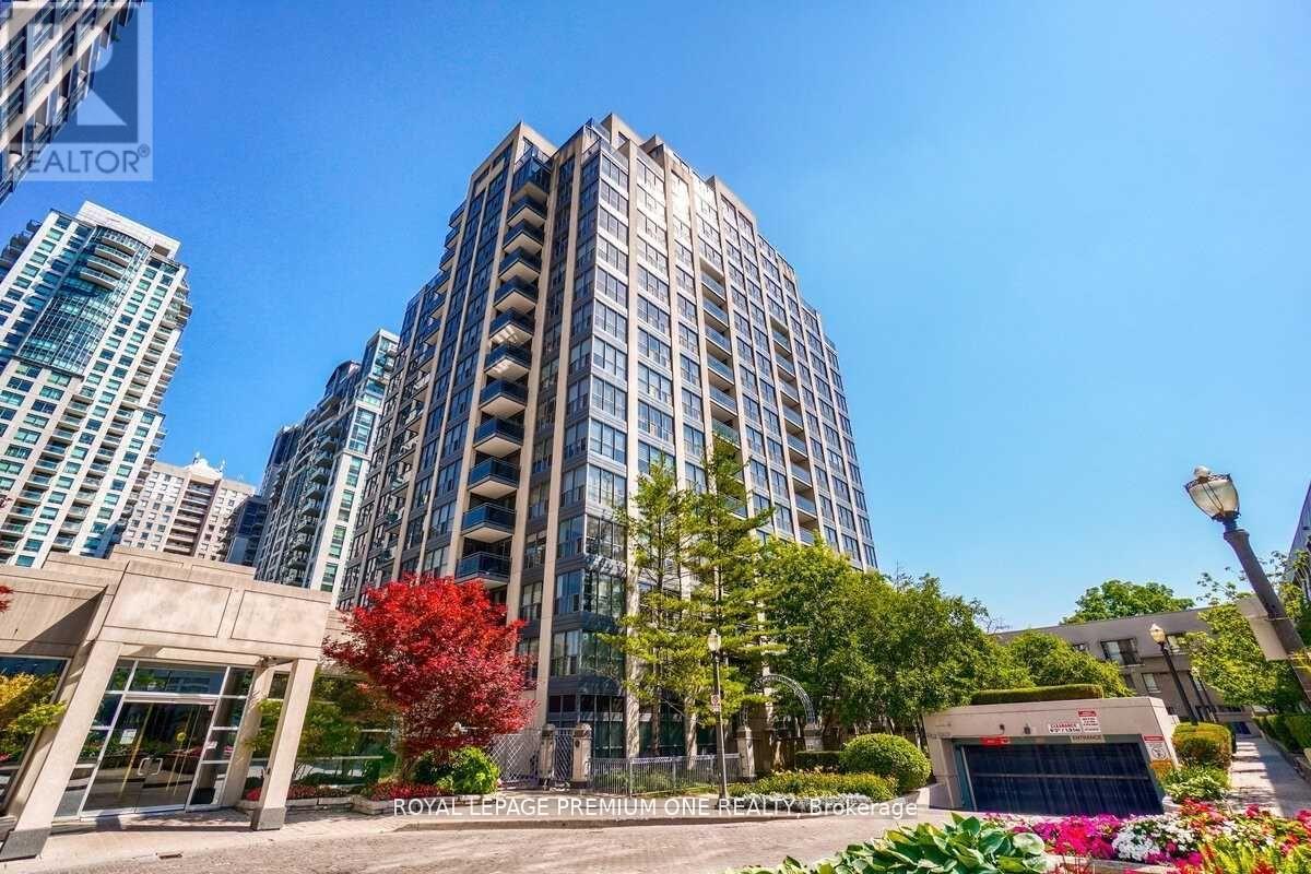 SPH 108 - 28 HOLLYWOOD AVENUE, Toronto, Ontario