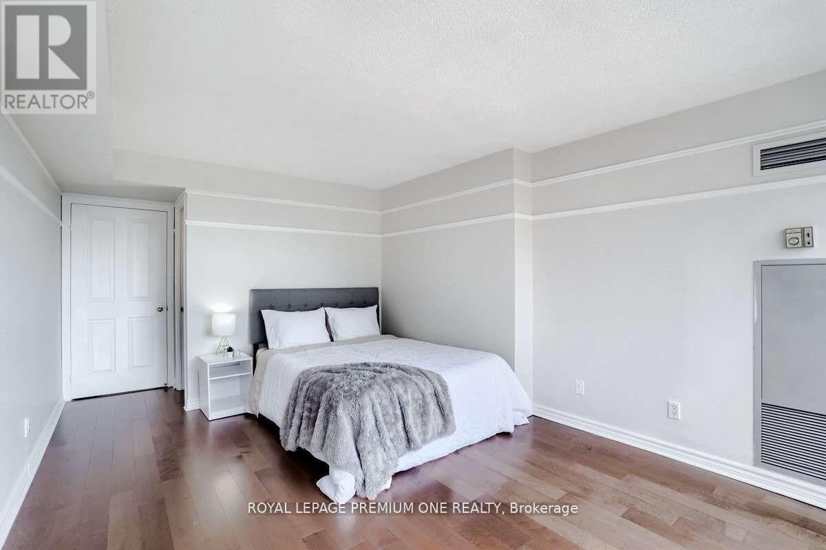 Sph 108 - 28 Hollywood Avenue, Toronto, Ontario  M2N 6S4 - Photo 26 - C12758196
