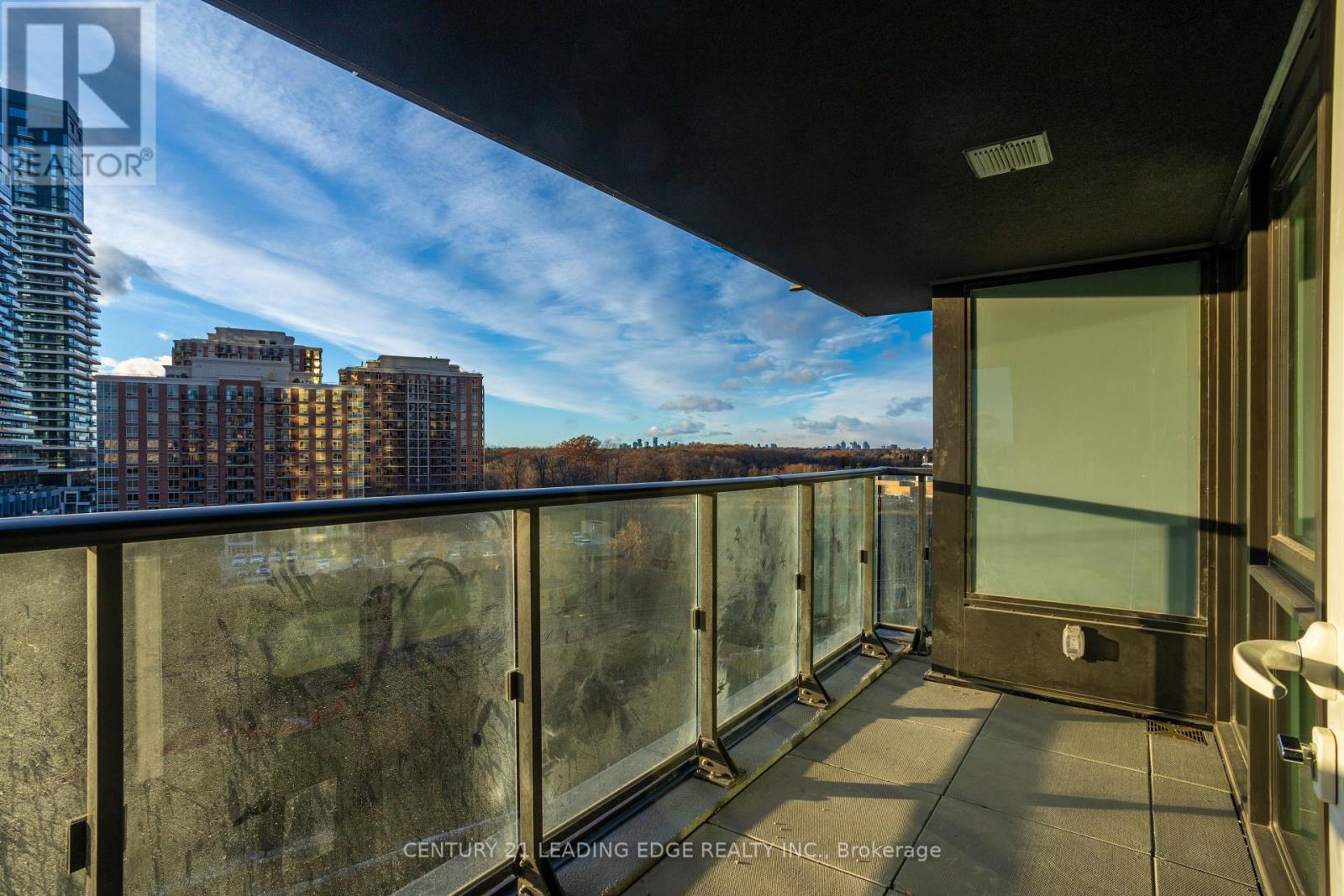 615 - 1 Quarrington Lane, Toronto, Ontario  M3C 0S4 - Photo 25 - C12758200