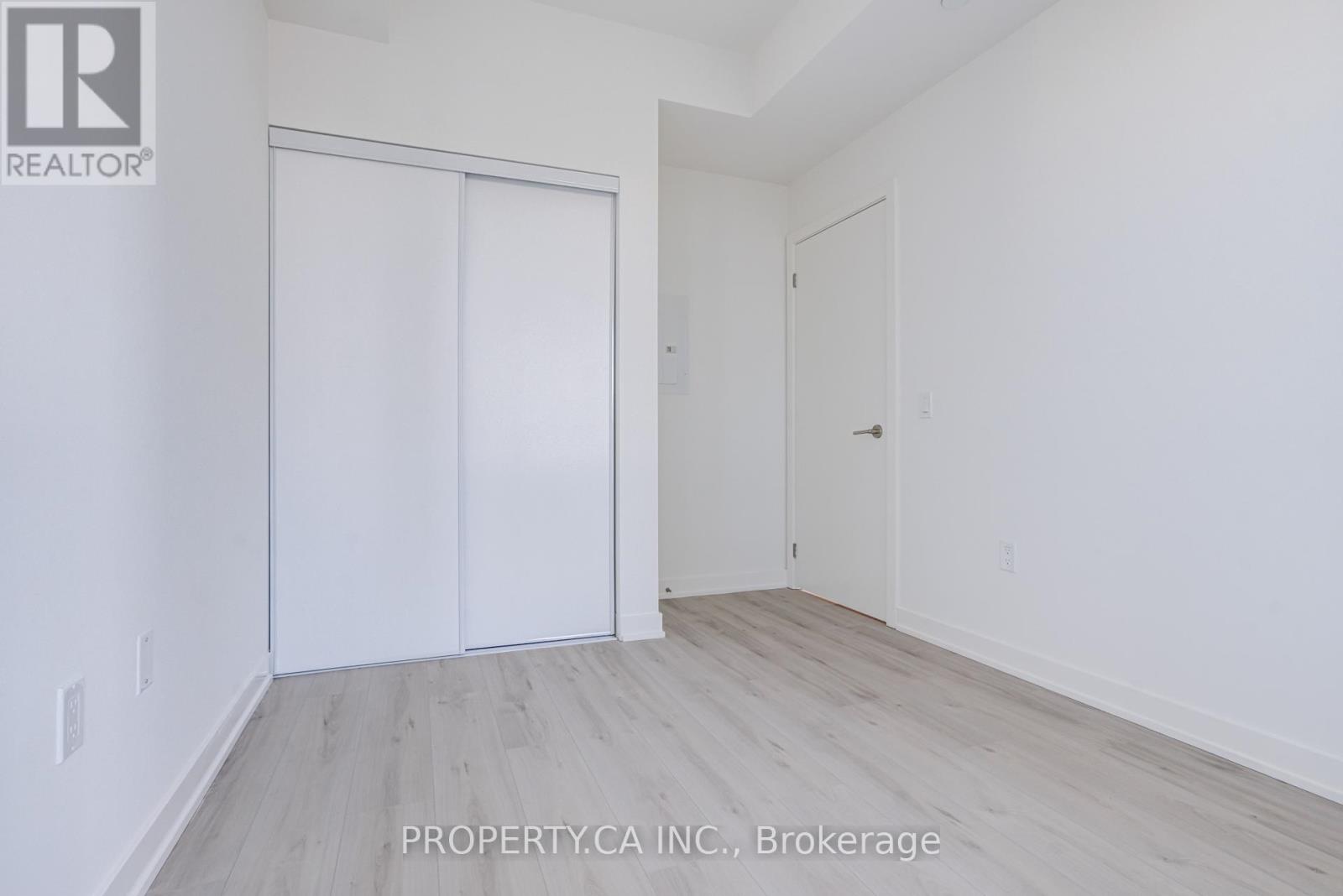 2404s - 110 Broadway Avenue, Toronto, Ontario  M4P 1V7 - Photo 25 - C12758214
