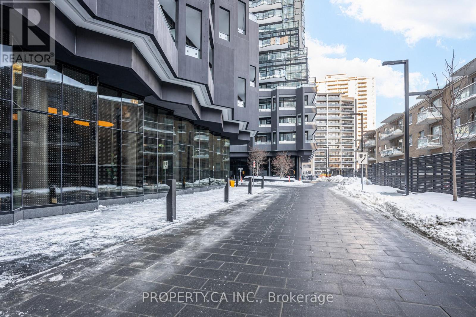 2404s - 110 Broadway Avenue, Toronto, Ontario  M4P 1V7 - Photo 6 - C12758214