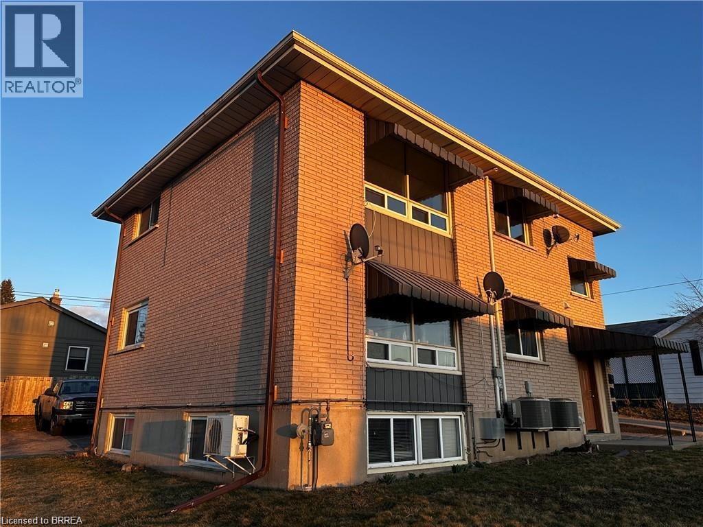 73 FOURTH Avenue Unit# 2, brantford, Ontario