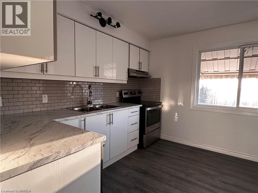 73 Fourth Avenue Unit# 2, Brantford, Ontario  N3S 6P6 - Photo 3 - 40802521