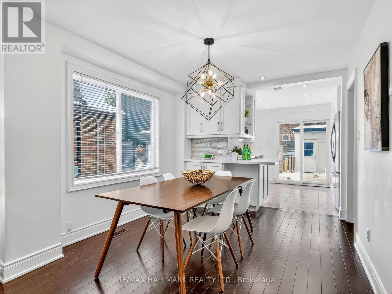 115 Hiltz Avenue, Toronto, Ontario  M4L 2N7 - Photo 11 - E12758108