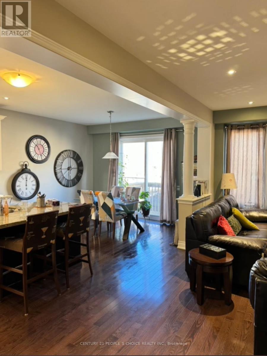 Main - 40 Augustine Avenue, Richmond Hill, Ontario  L4E 0L3 - Photo 7 - N12758224