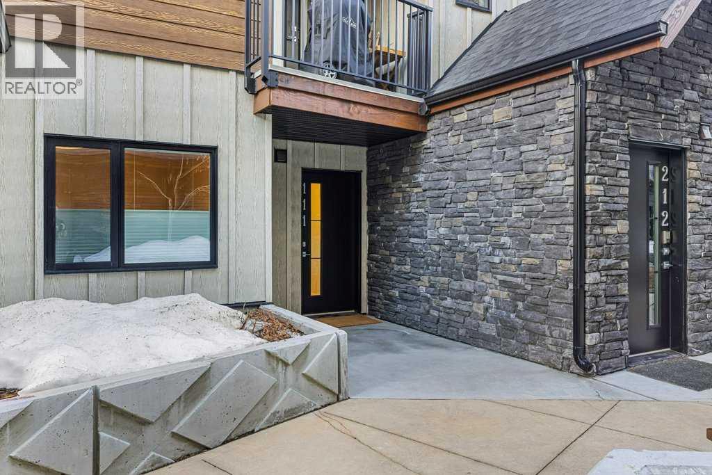 111, 810 7th Street, Canmore, Alberta  T1W 0N4 - Photo 3 - A2279542