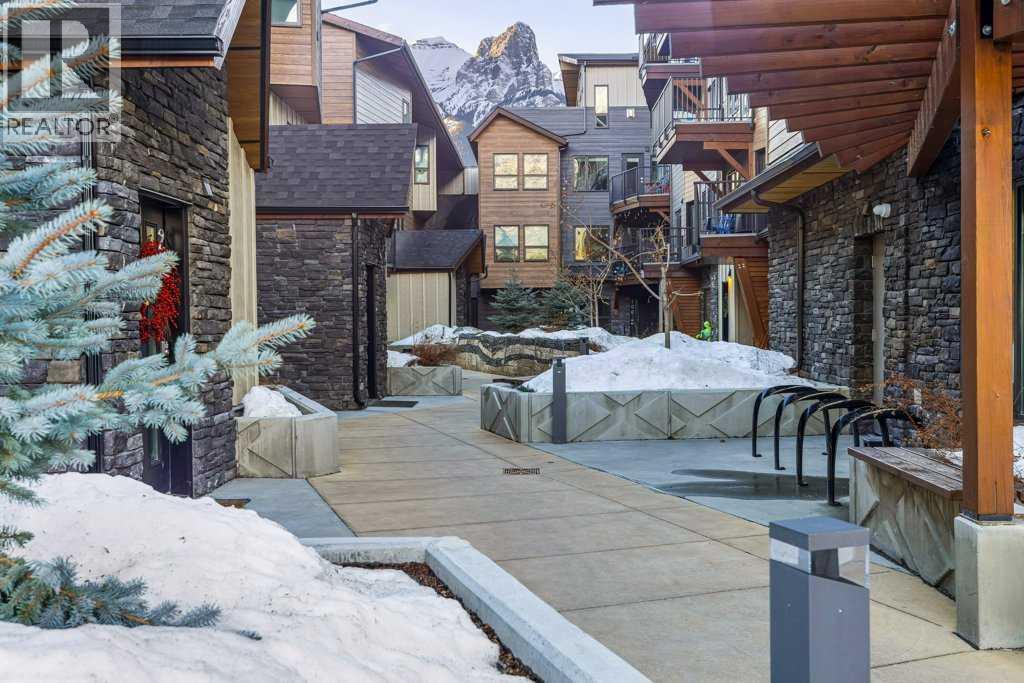 111, 810 7th Street, Canmore, Alberta  T1W 0N4 - Photo 2 - A2279542