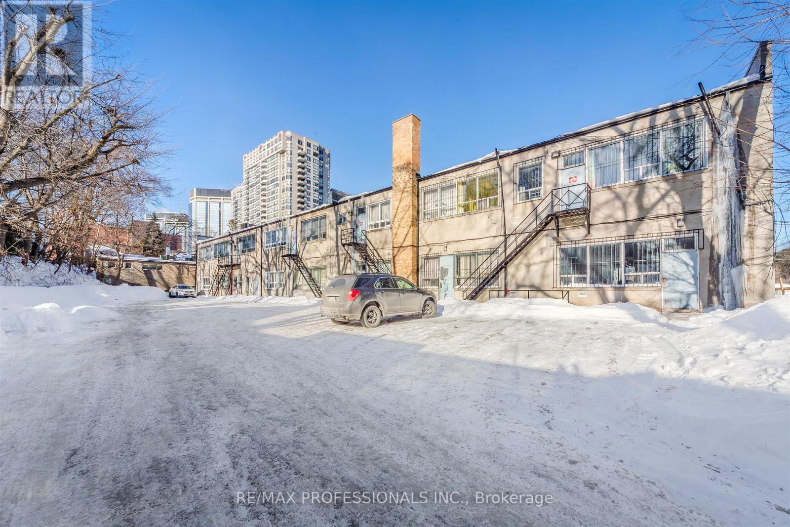 203 - 3269 Bloor Street W, Toronto (Stonegate-Queensway), Ontario  M8Z 4B2 - Photo 20 - W12758112