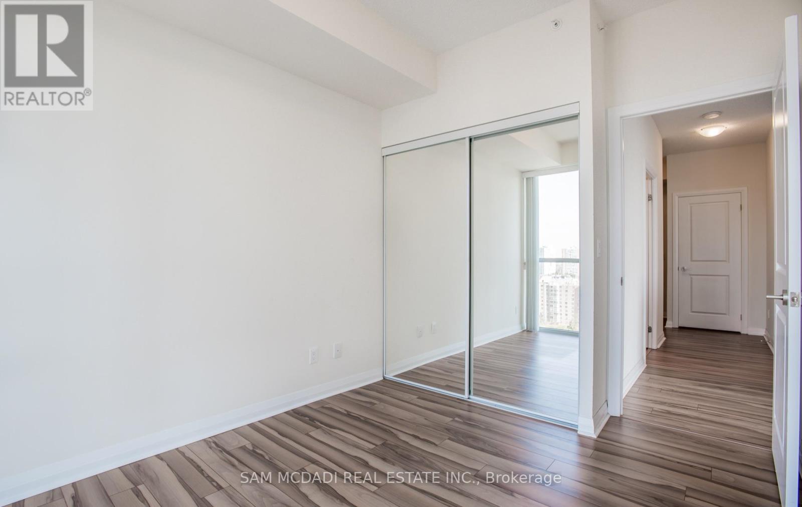 1602 - 55 Eglinton Avenue W, Mississauga, Ontario  L5R 0E5 - Photo 12 - W12758128