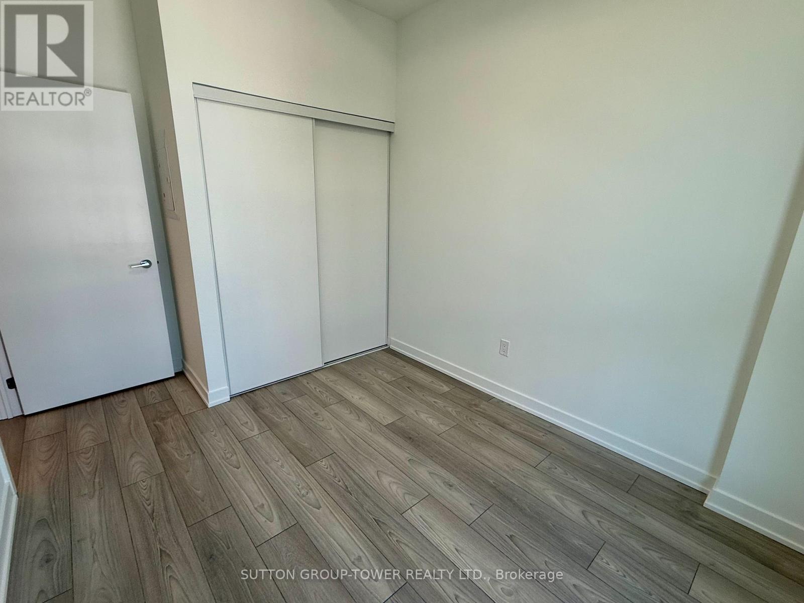 914 - 1007 The Queensway, Toronto, Ontario  M8Z 6C7 - Photo 10 - W12758132