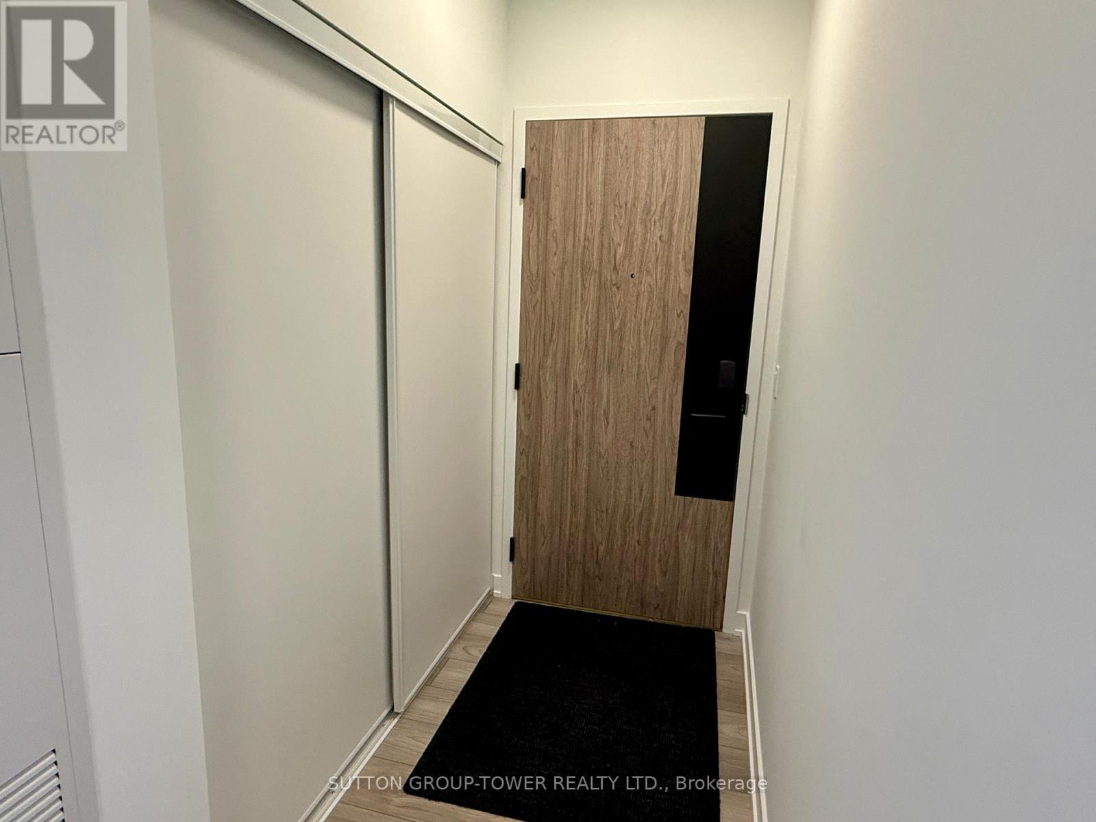 914 - 1007 The Queensway, Toronto (Islington-City Centre West), Ontario  M8Z 6C7 - Photo 3 - W12758132