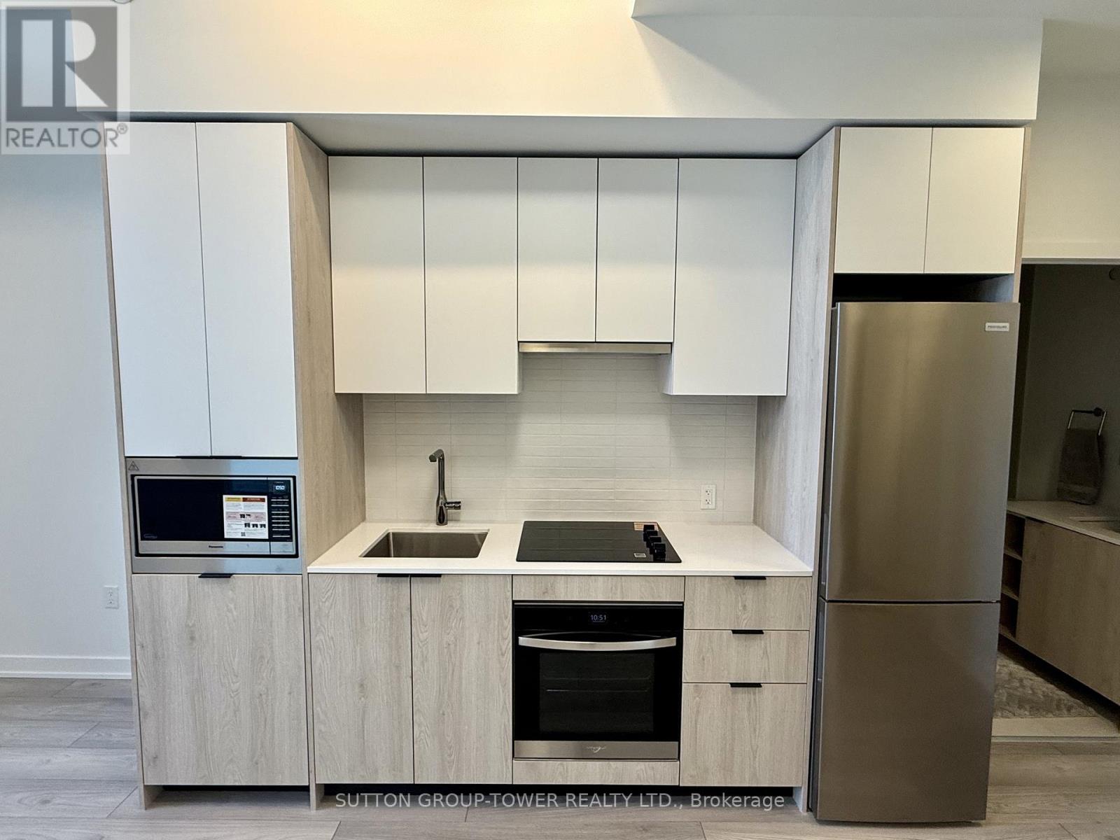 914 - 1007 The Queensway, Toronto, Ontario  M8Z 6C7 - Photo 5 - W12758132